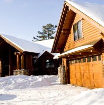 Lodge – Front