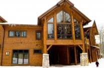 Lodge – Columns
