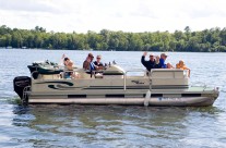 Misty Harbor – Pontoon